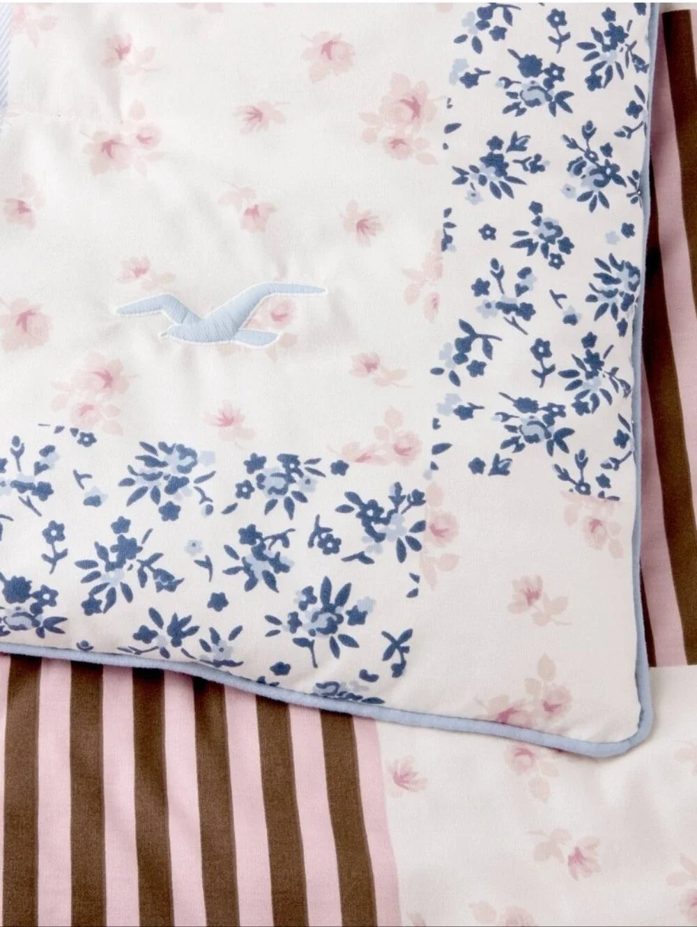 Queen/Full Percale Patchwork Comforter Set from The Hollister Collection Target